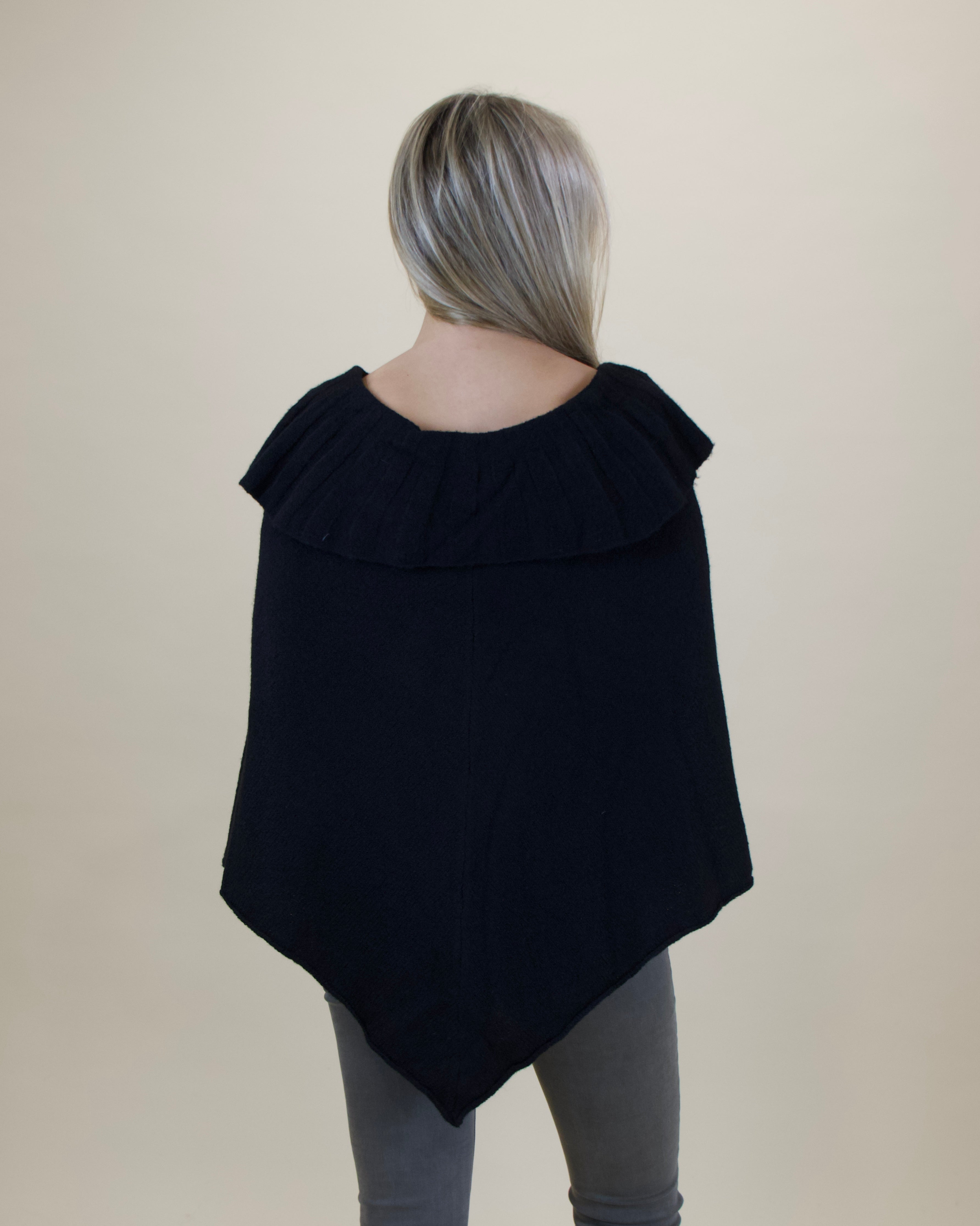 CAPA VOLANTE NEGRA - ONCE28