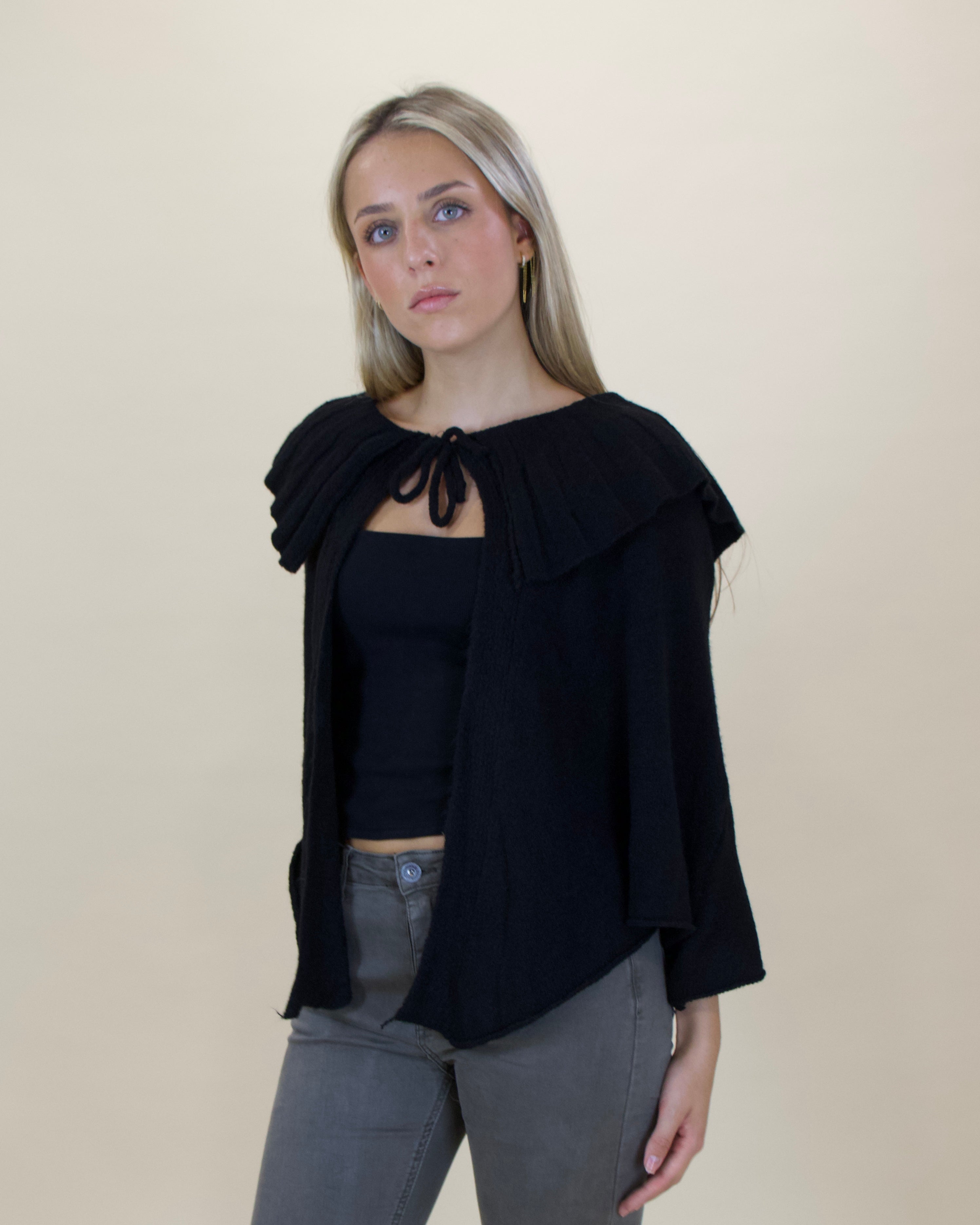 CAPA VOLANTE NEGRA - ONCE28