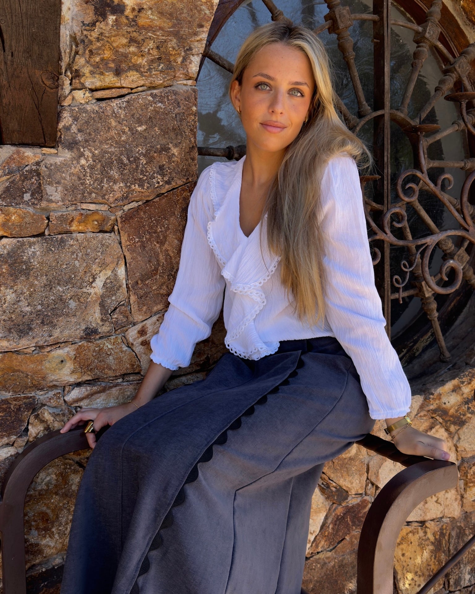 FALDA ONDULINAS GRIS