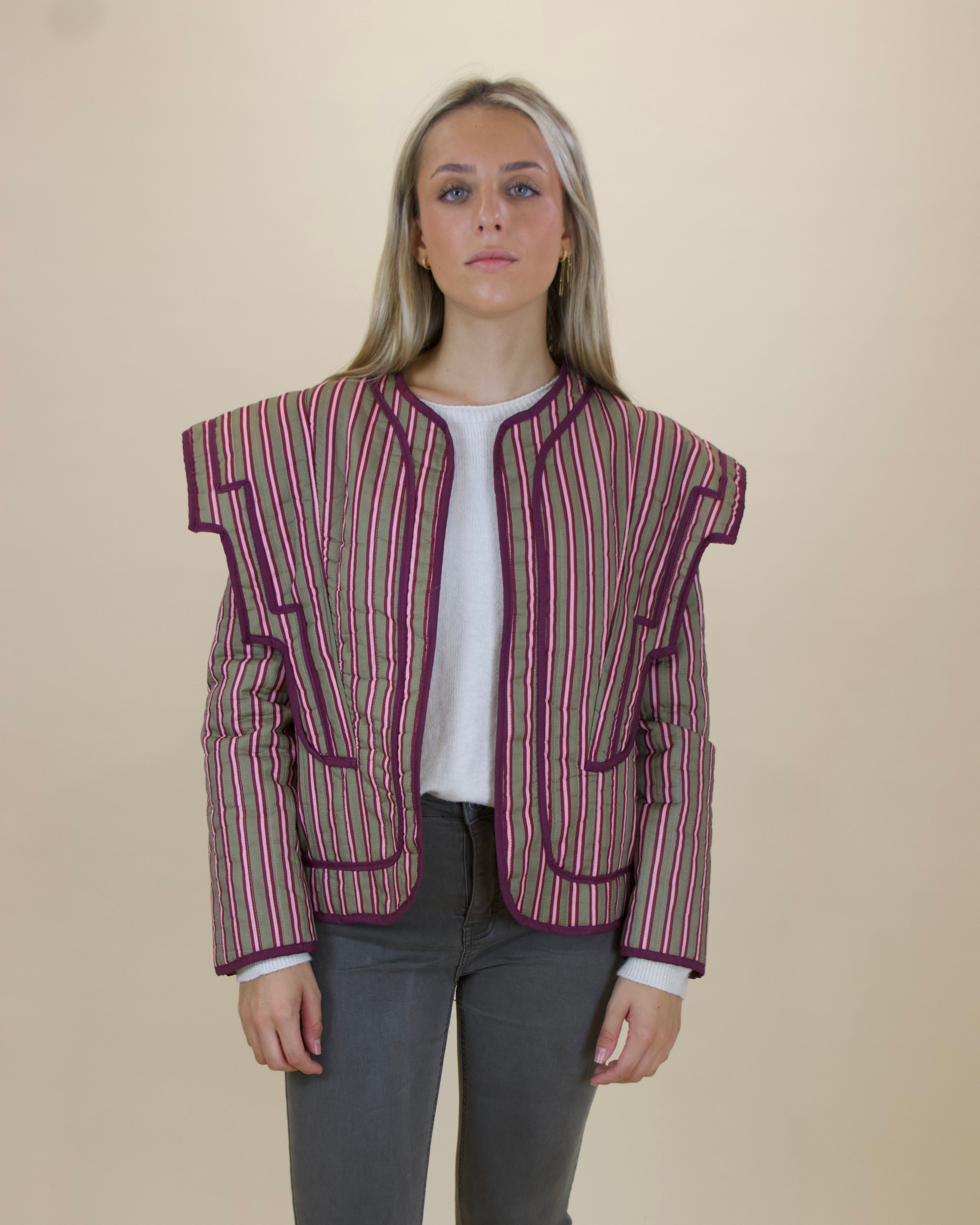 CHAQUETA RAYAS HOMBRERAS - ONCE28