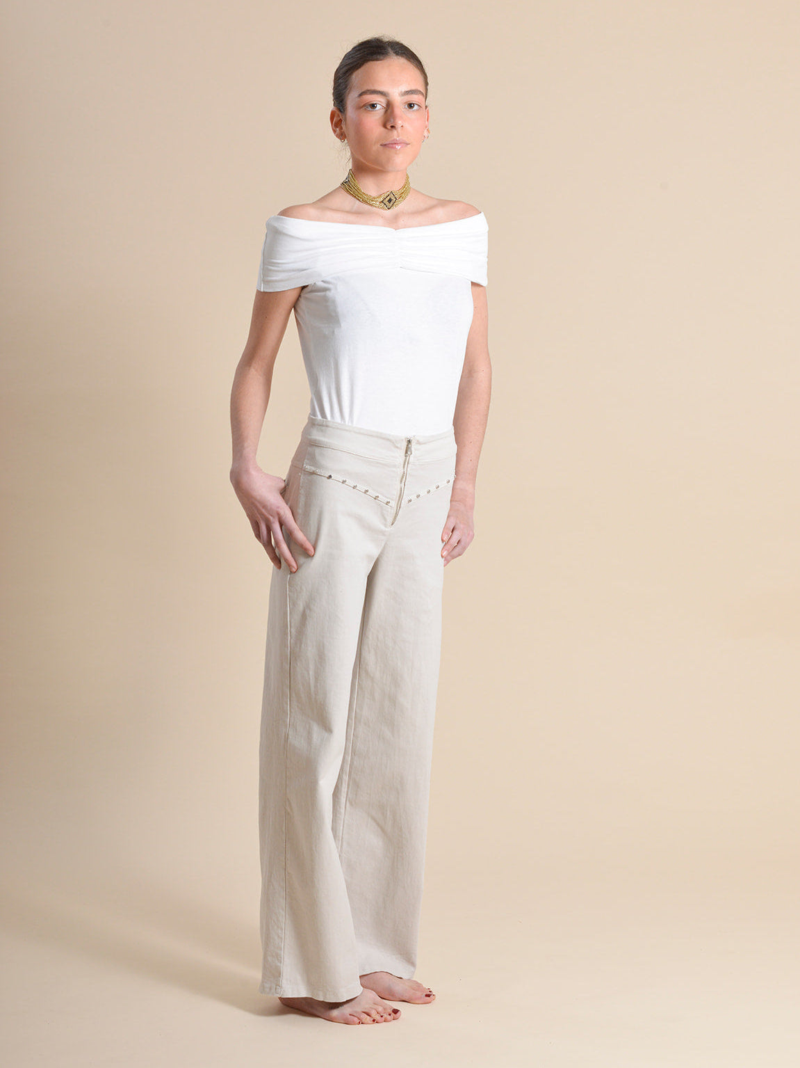 PANTALÓN TACHAS BEIGE