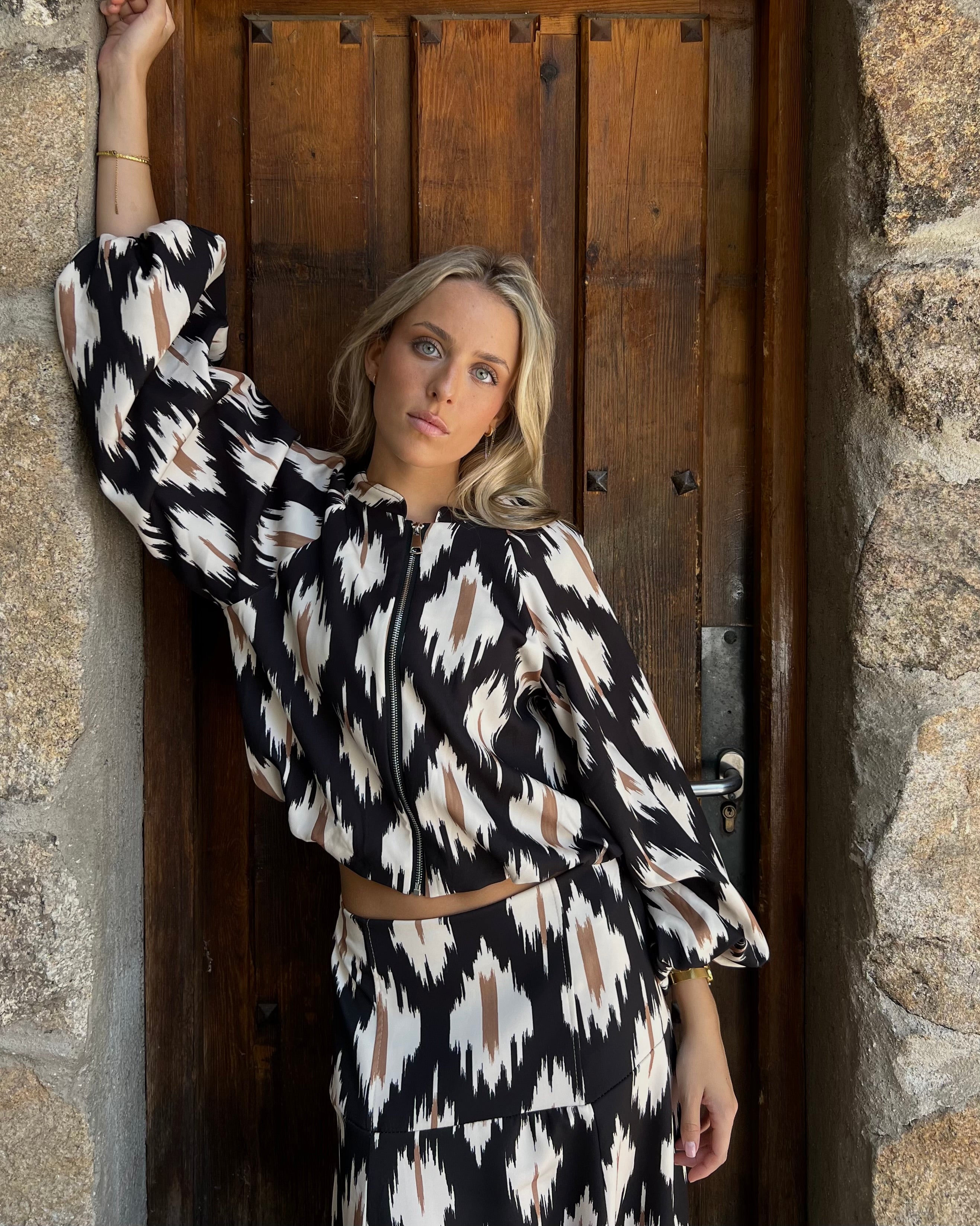 FALDAS ROMBOS NEGRA - ONCE28