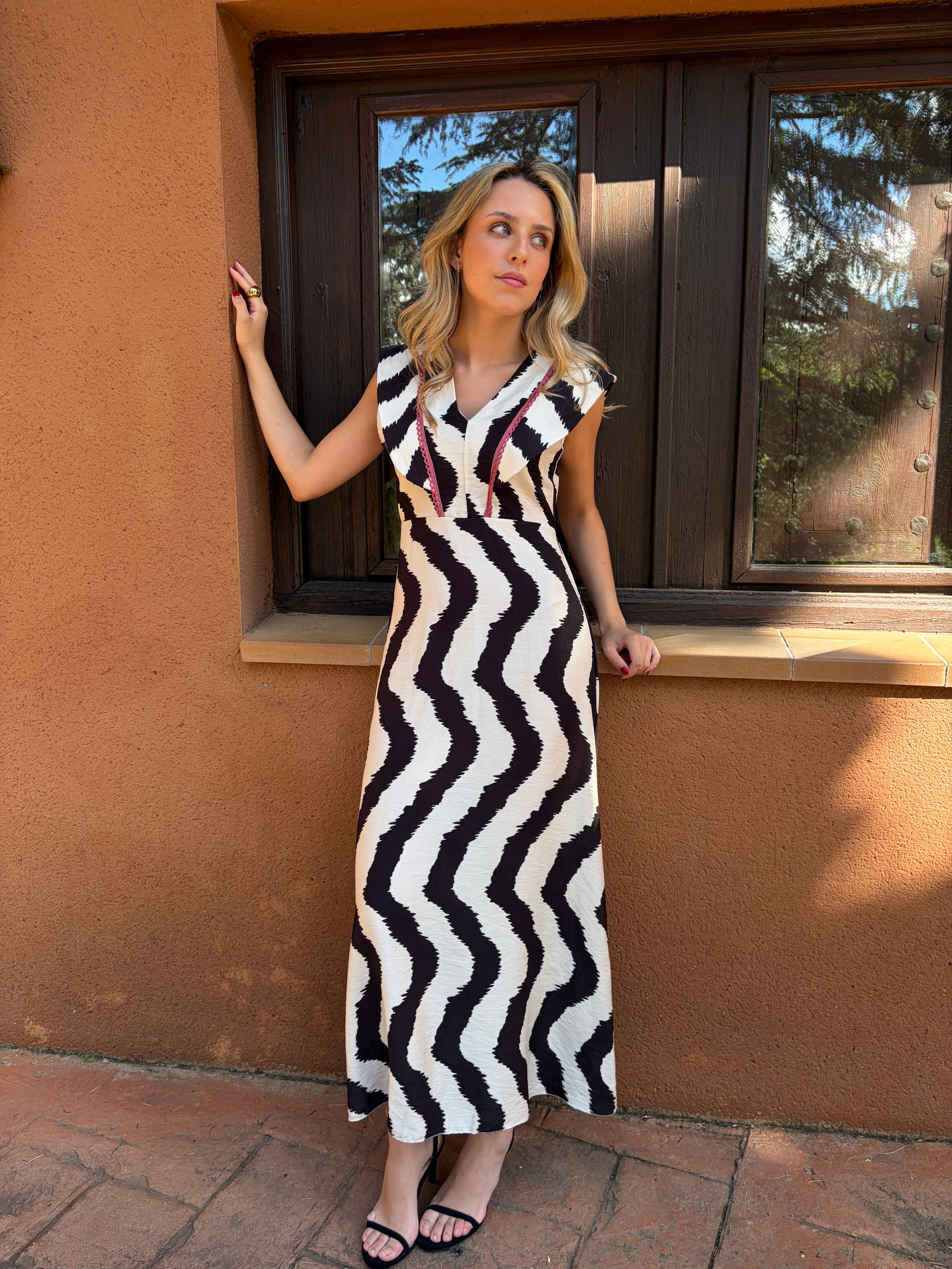 VESTIDO ONDAS BYN - ONCE28