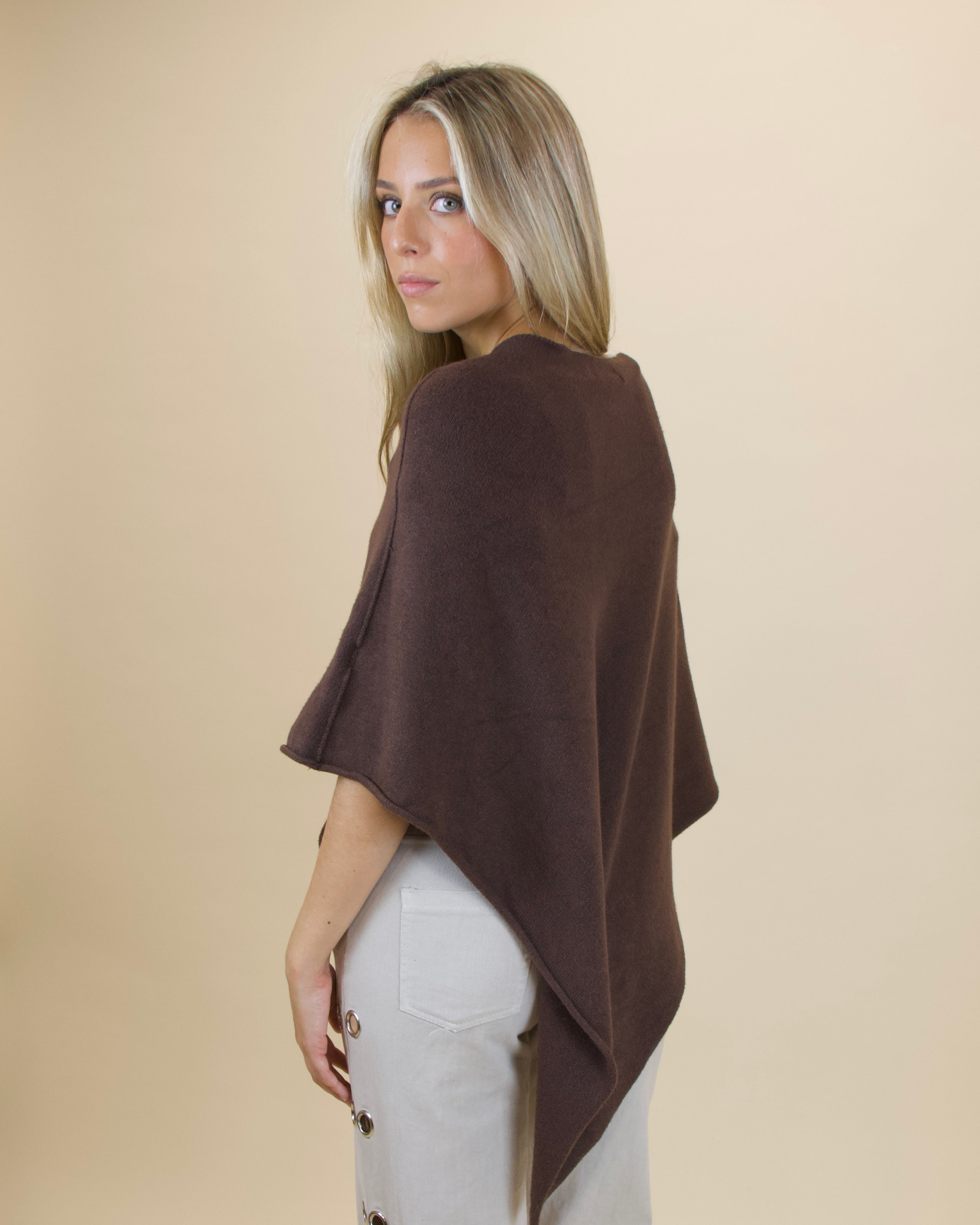 CAPA PUNTO MARRÓN - ONCE28