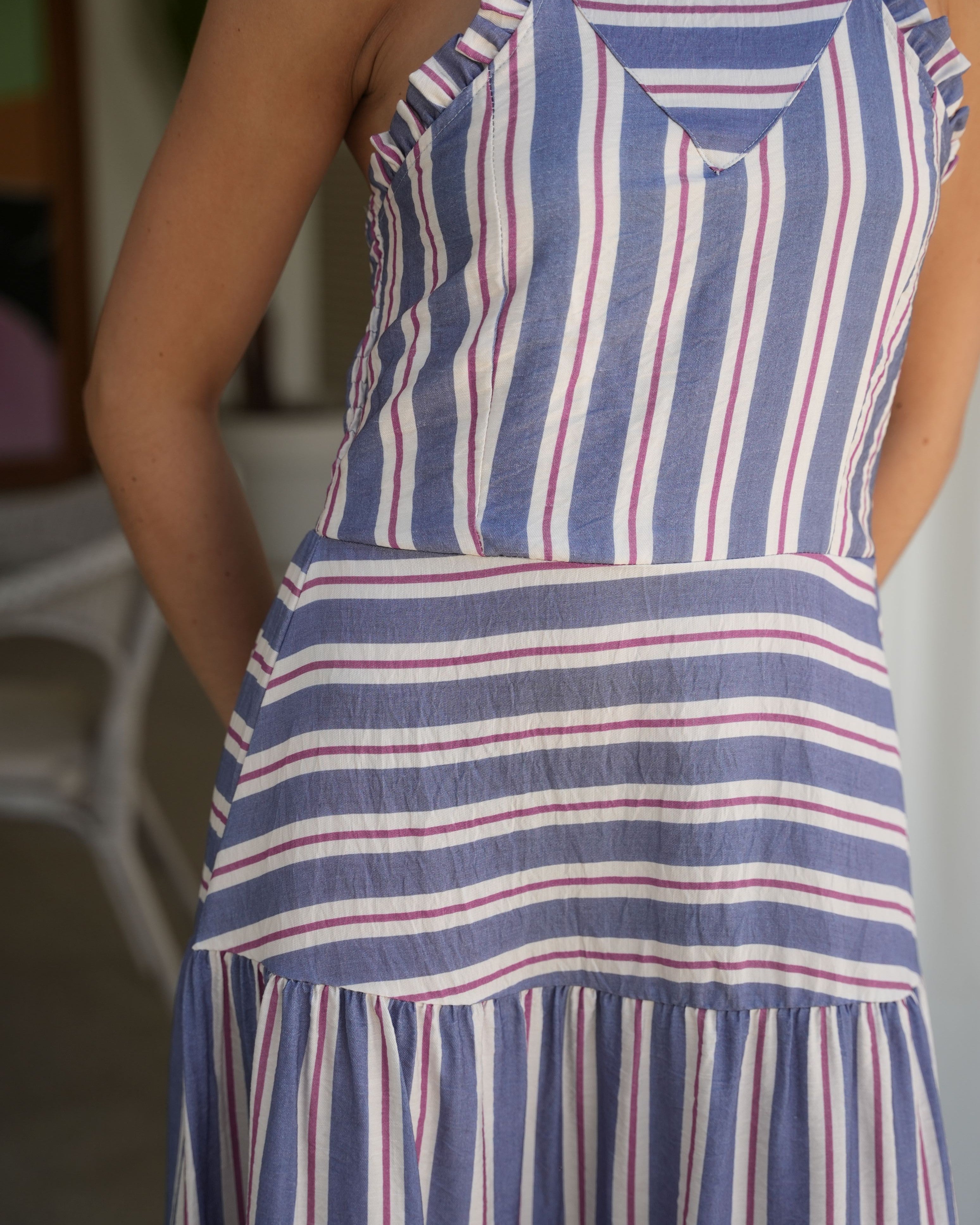 VESTIDO V RAYA AZUL - ONCE28