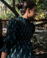 BLUSA CUELLO FRUNCIDA AZUL - ONCE28