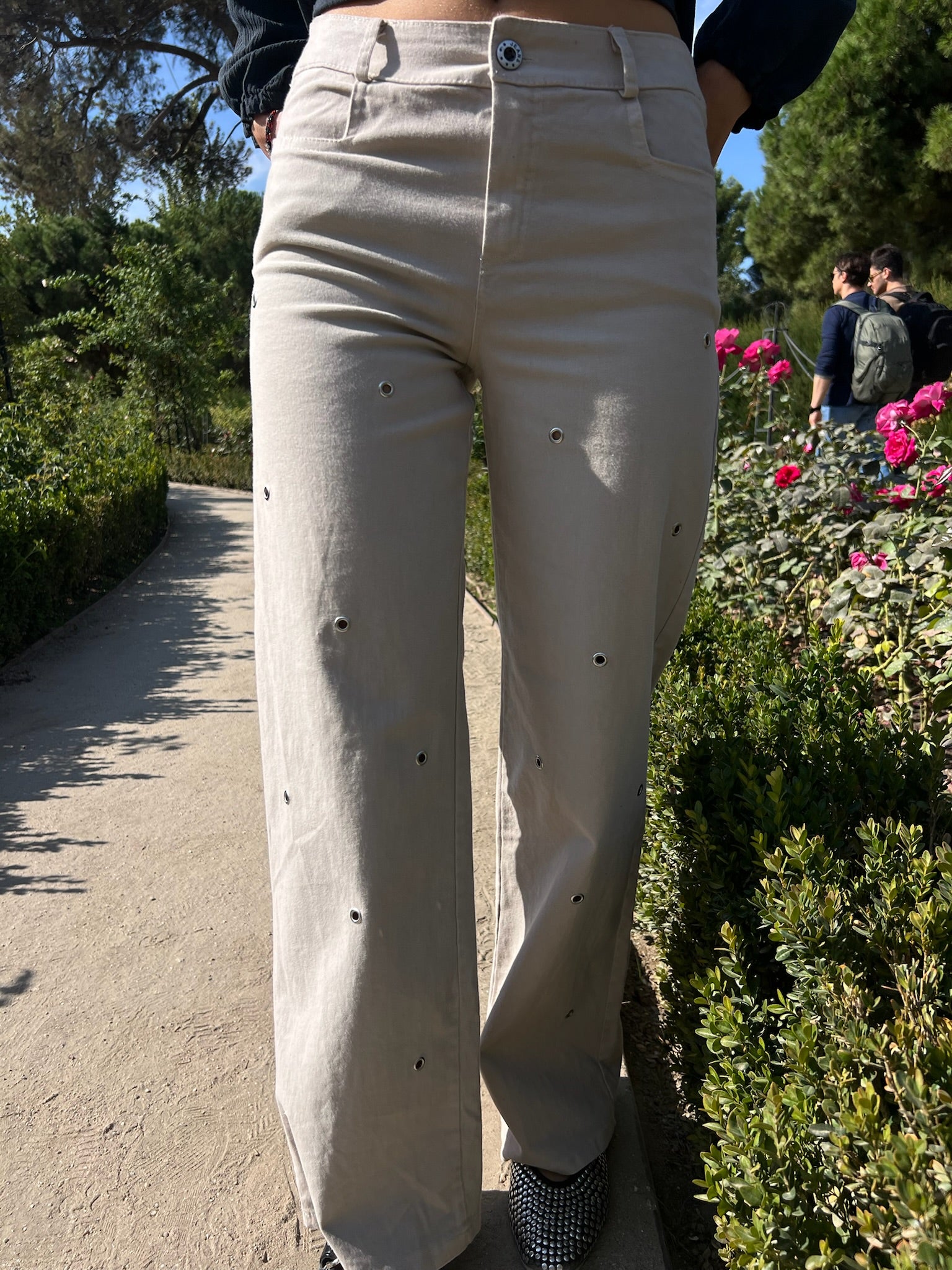 PANTALÓN TACHAS BEIGE - ONCE28