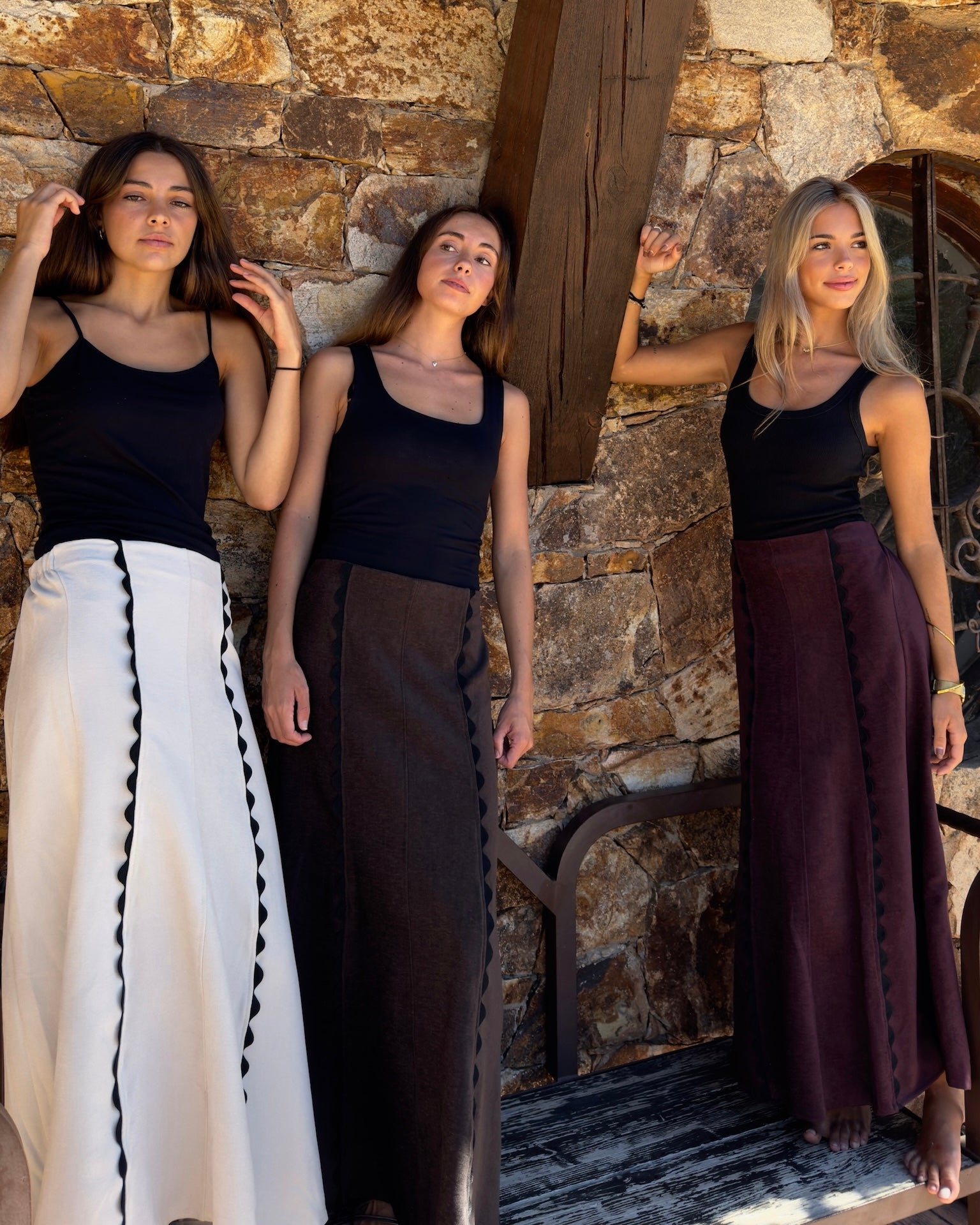 FALDA ONDULINAS BLANCA