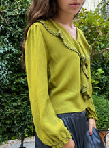 BLUSA VOLANTES BRILLO PISTACHO