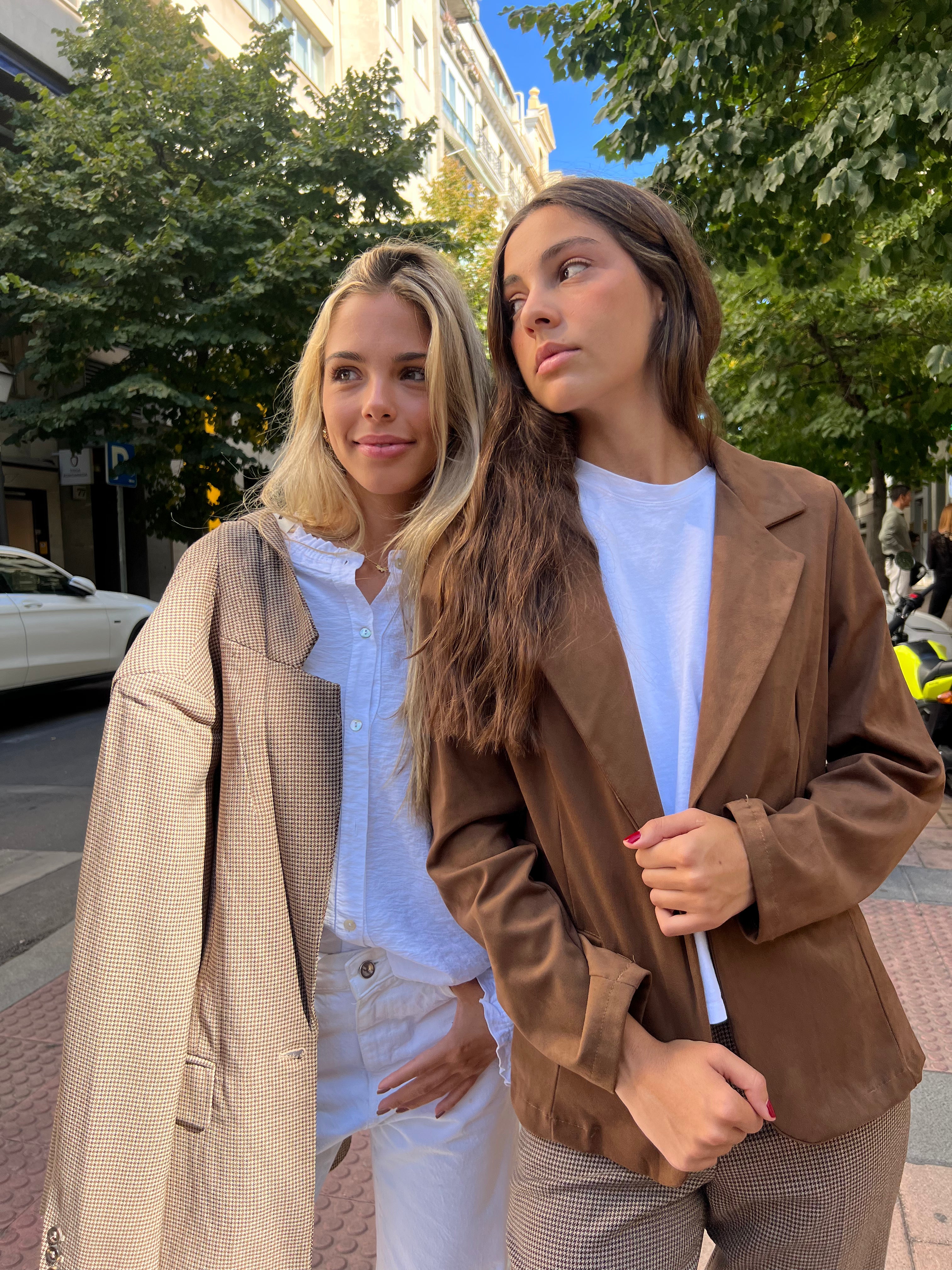 CHAQUETA EFECTO ANTE CAMEL