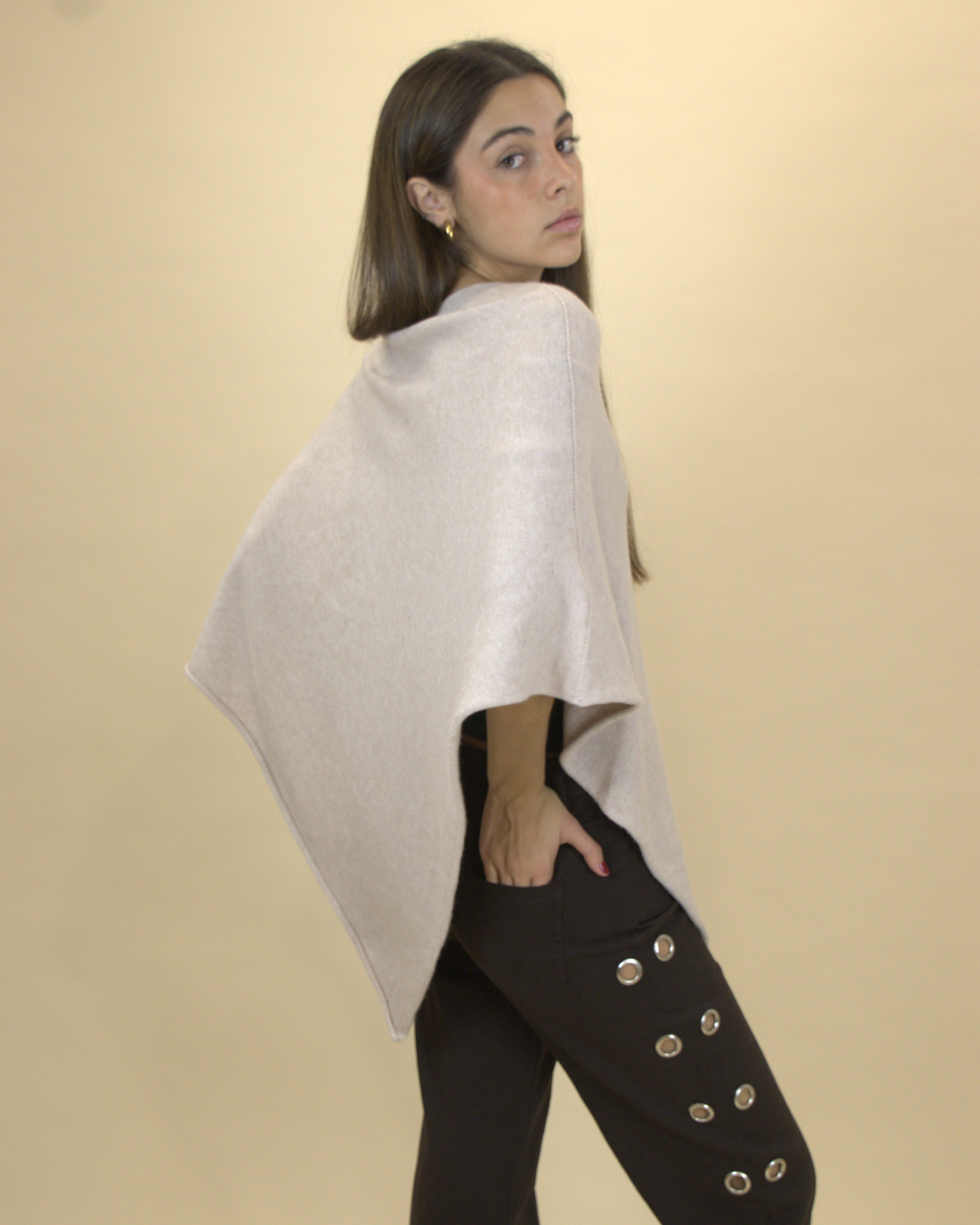 CAPA PUNTO BEIGE - ONCE28