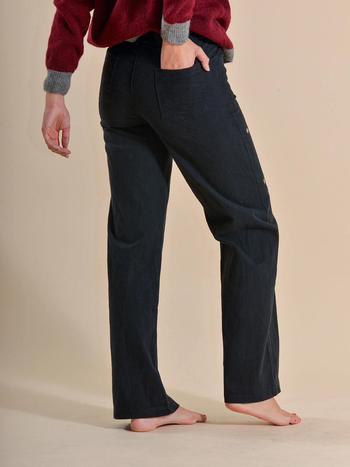 PANTALÓN TACHAS NEGRO - ONCE28