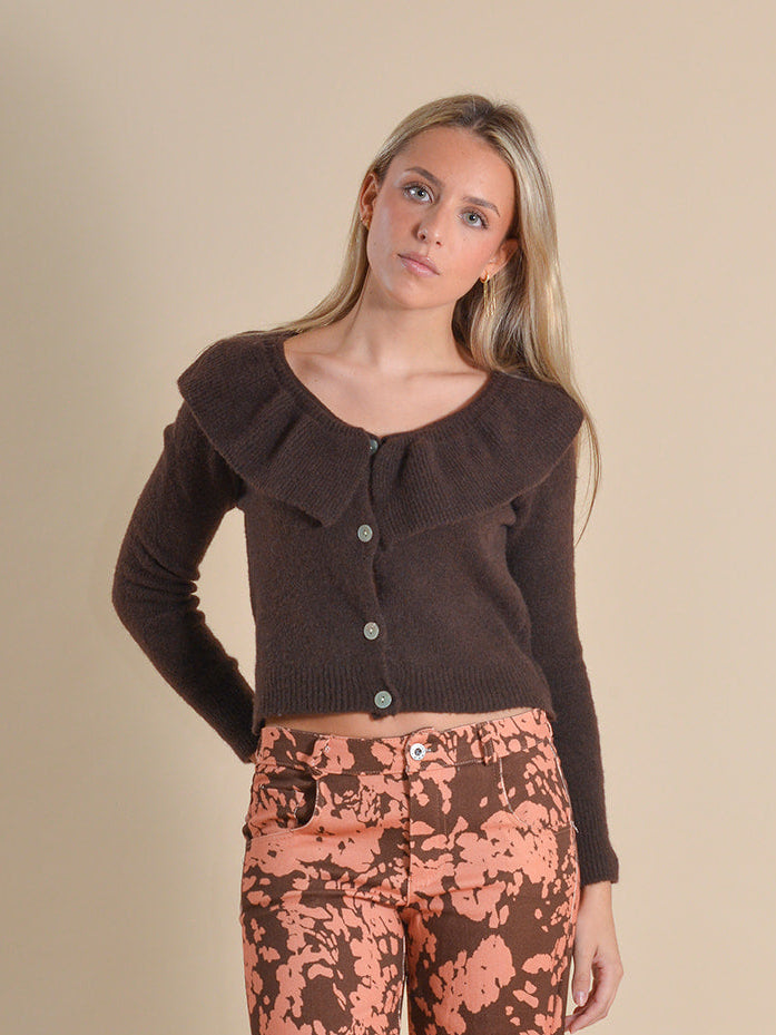 CÁRDIGAN VOLANTES MARRÓN - ONCE28