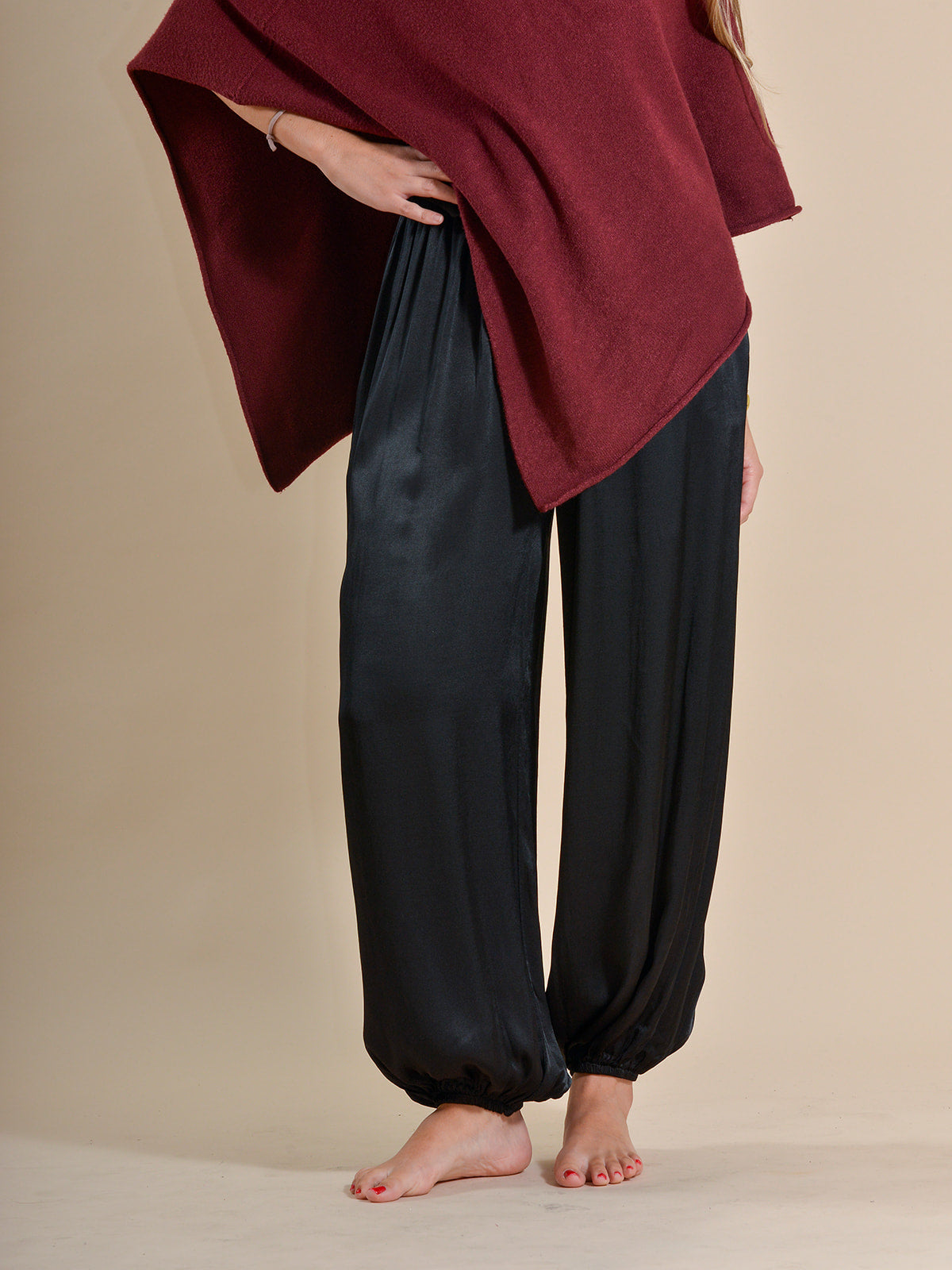 PANTALÓN BOMBACHO NEGRO - ONCE28