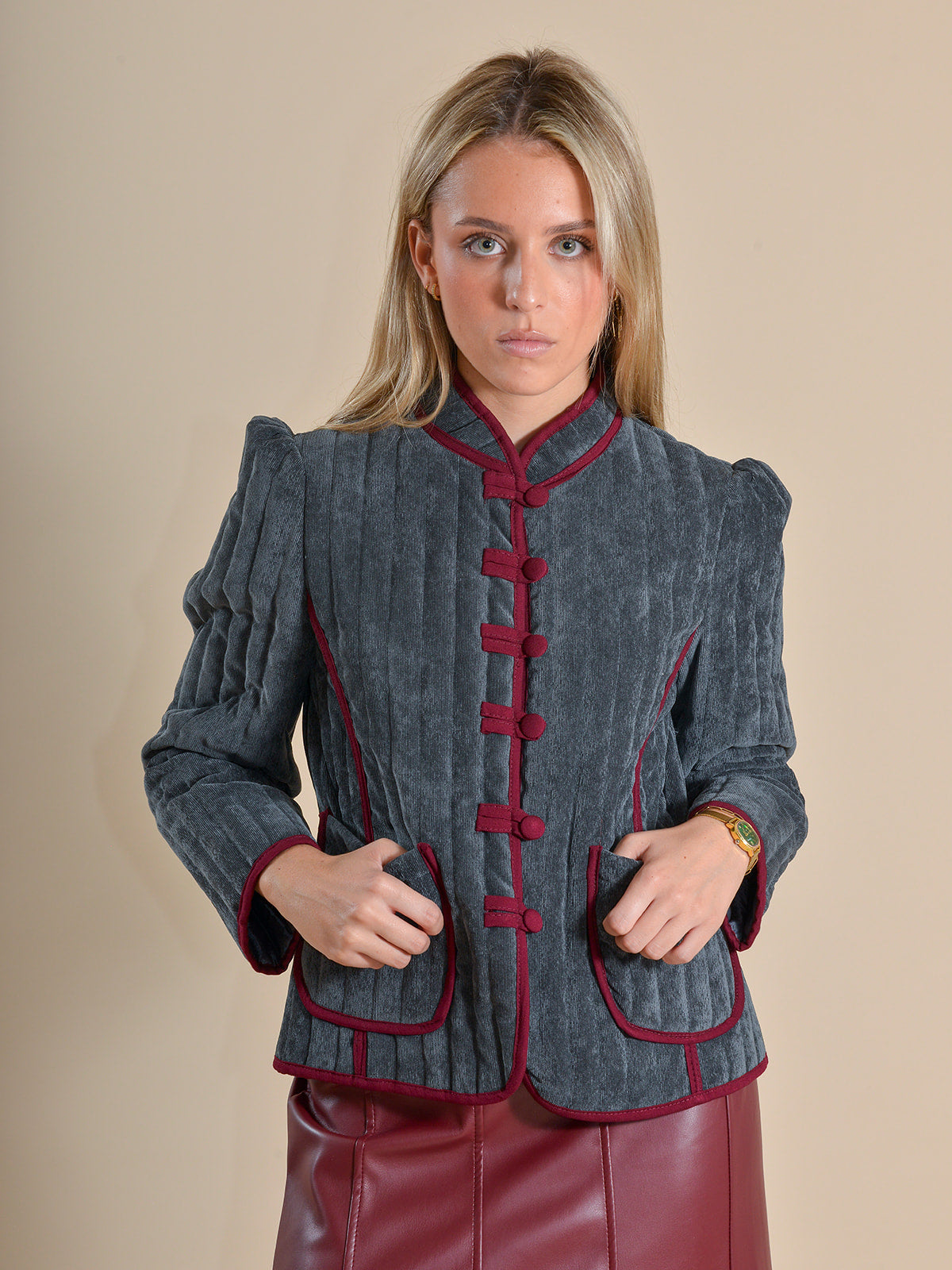 CHAQUETA MICROPANA GRIS - ONCE28